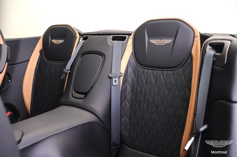 2025 Aston Martin DB12 V8 Volante-11