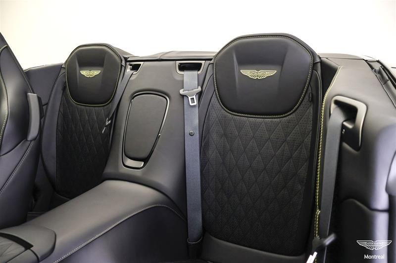 Aston Martin DB12 V8 Volante 2026-21