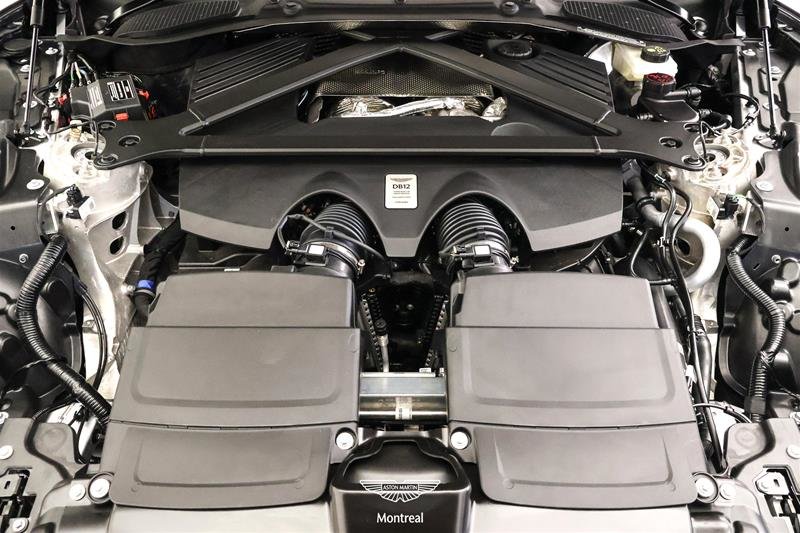 2026 Aston Martin DB12 V8 Volante-9