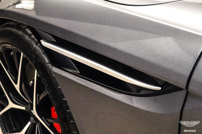 2026 Aston Martin DB12 V8 Volante-12