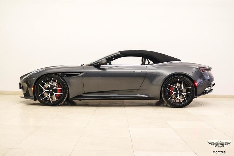 2026 Aston Martin DB12 V8 Volante-22