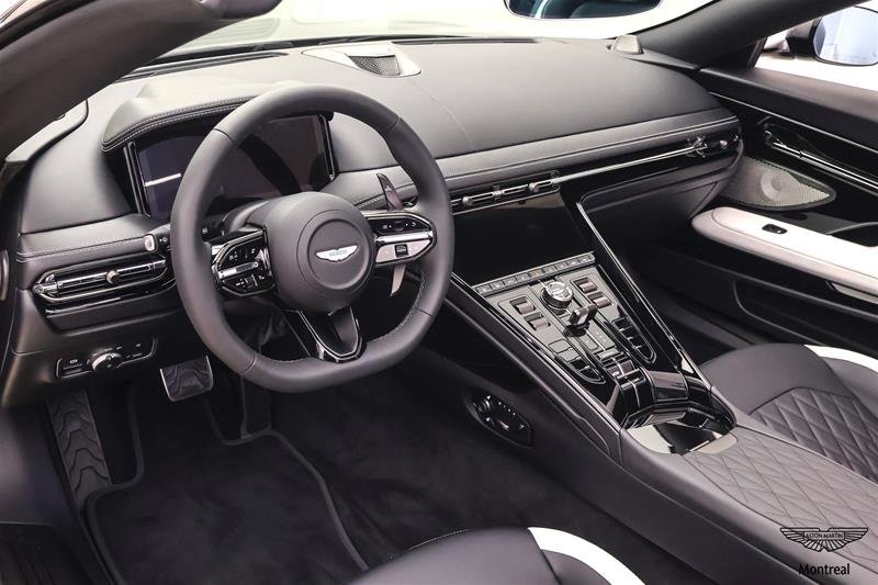 2026 Aston Martin DB12 V8 Volante-15