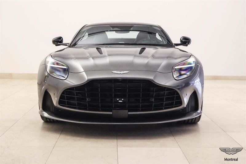 2026 Aston Martin DB12 V8 Coupe-15