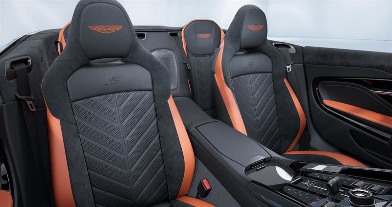Aston Martin DB12 V8 S Volante 2026-11