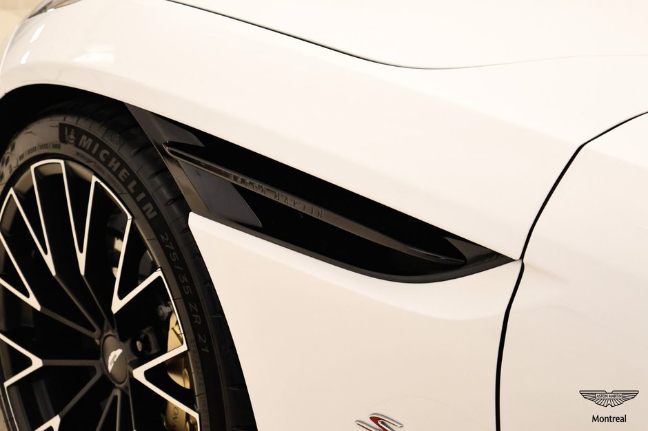 Aston Martin DB12 V8 S Coupe 2026-17