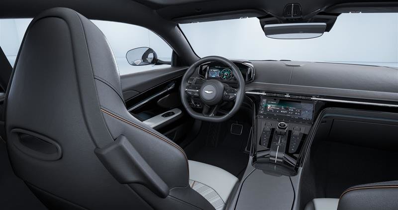Aston Martin DB12 V8 S Coupe 2026-12