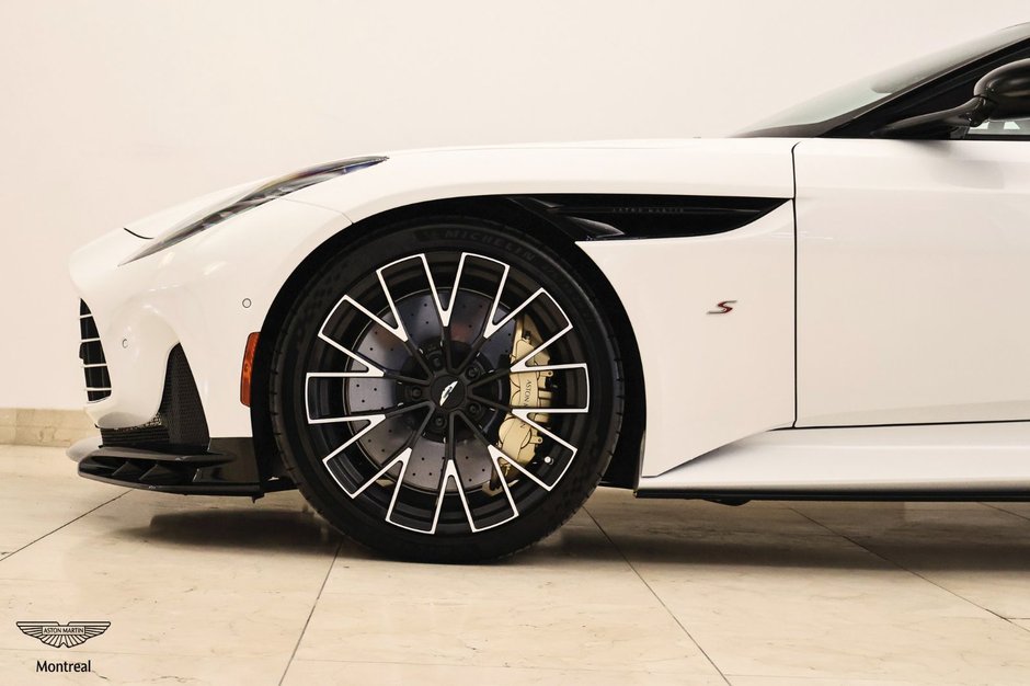 Aston Martin DB12 V8 S Coupe 2026-4