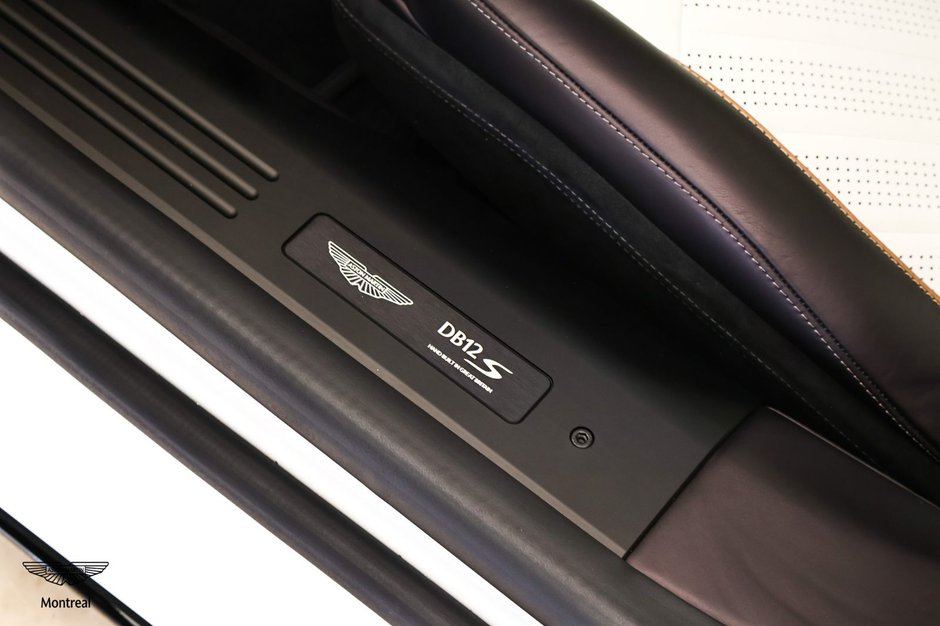 Aston Martin DB12 V8 S Coupe 2026-12