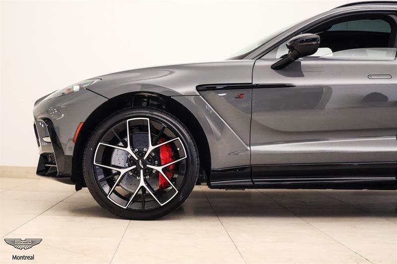 2026 Aston Martin DBX S S-17
