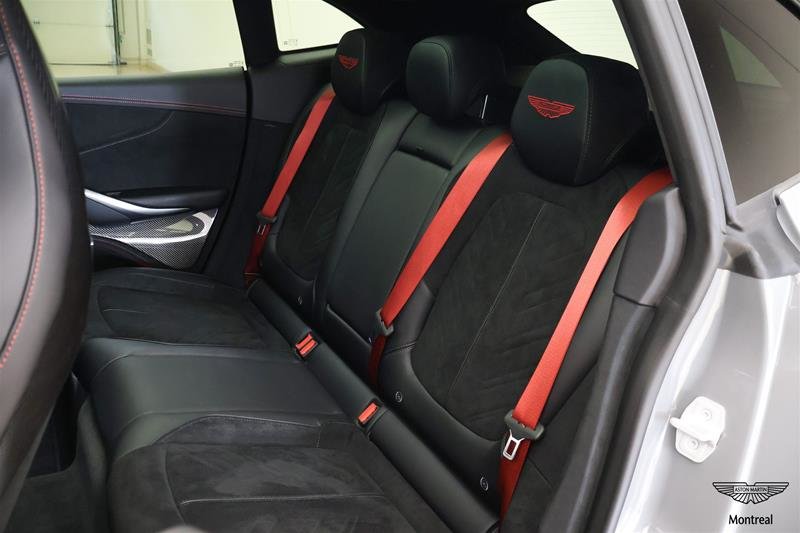 2026 Aston Martin DBX S S-10