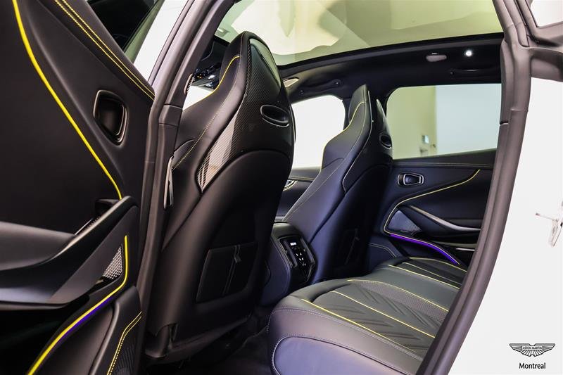 2026 Aston Martin DBX S S-8