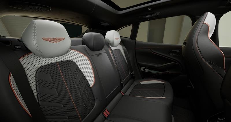 Aston Martin DBX S S 2026-9