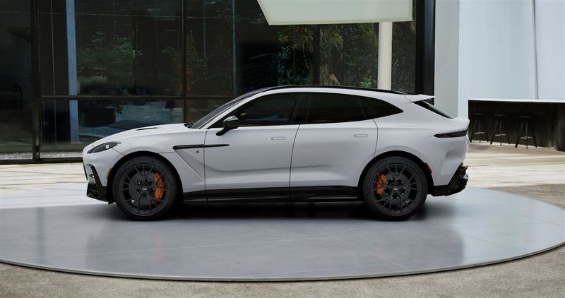 Aston Martin DBX S S 2026-2