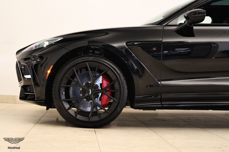 2026 Aston Martin DBX S S-15