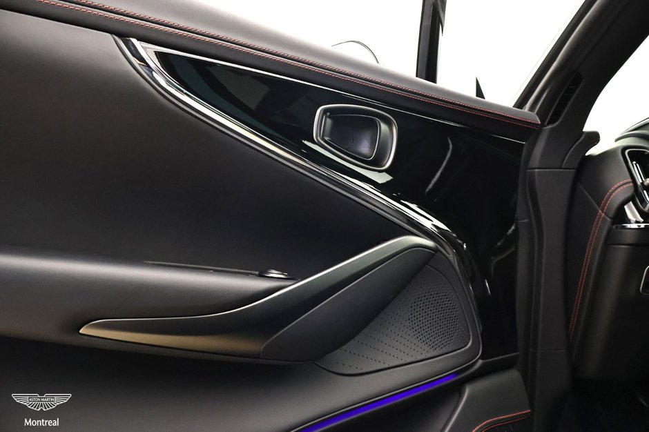 2026 Aston Martin DBX S S-17