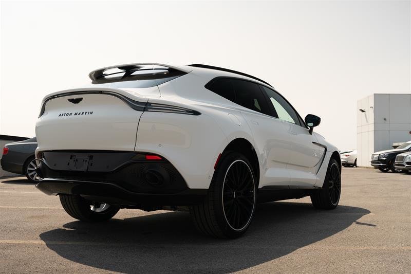 Aston Martin DBX AWD 2999$ per month *details in store 2023-7