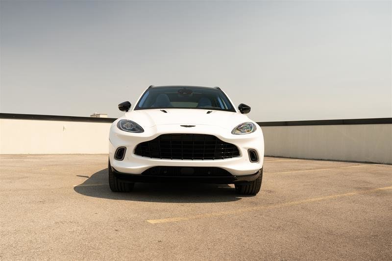 Aston Martin DBX AWD 2999$ per month *details in store 2023-6