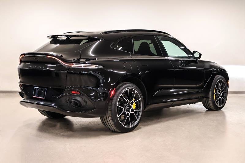 Aston Martin DBX AWD 2999$ per month *details in store 2023-3