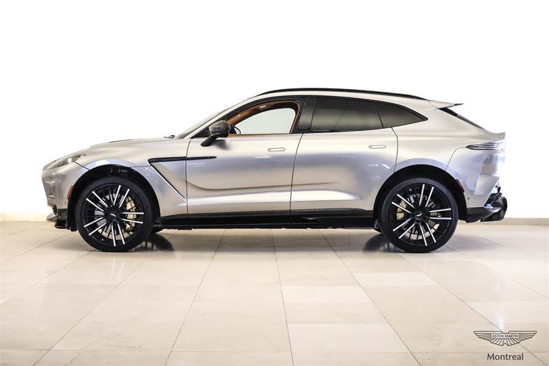 Aston Martin DBX707 707 2024-2