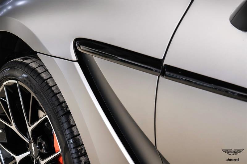 2025 Aston Martin DBX707 707-17