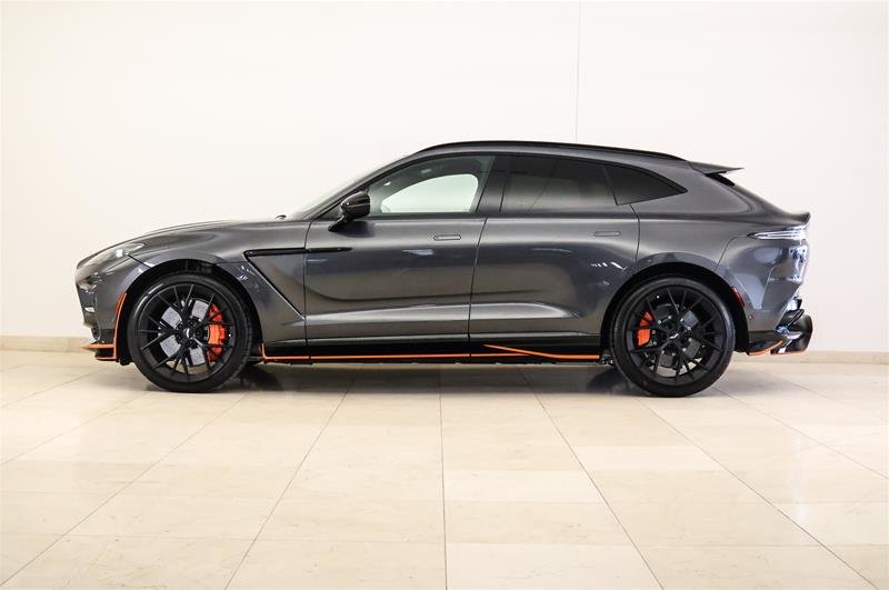 2025 Aston Martin DBX707 707-17