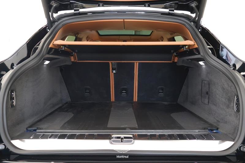 Aston Martin DBX707 707 2026-7