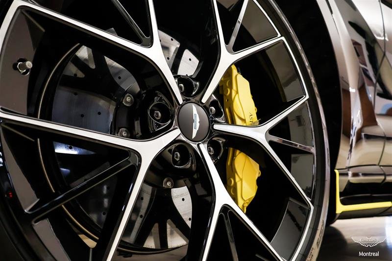 Aston Martin DBX707 707 2026-4