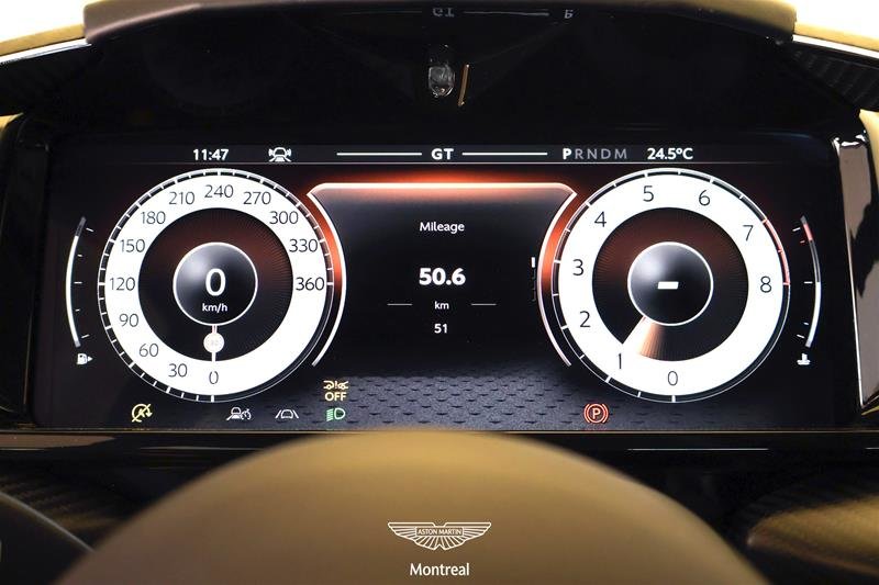Aston Martin Vanquish  2025-20