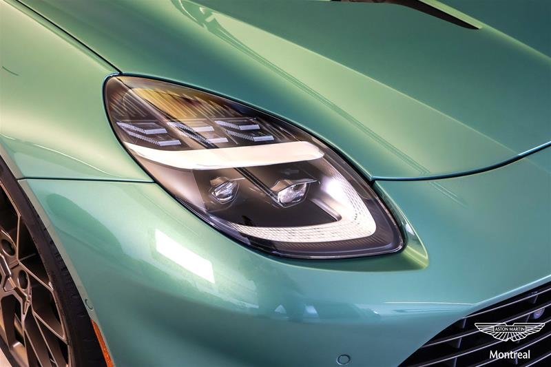 Aston Martin Vanquish  2025-3