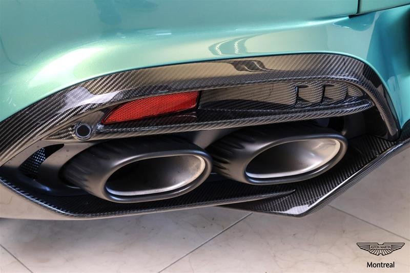 Aston Martin Vanquish  2025-26