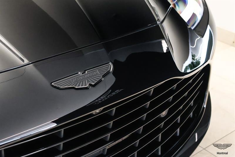 Aston Martin Vanquish Volante 2026-1