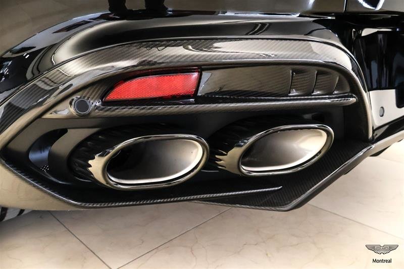 Aston Martin Vanquish Volante 2026-14