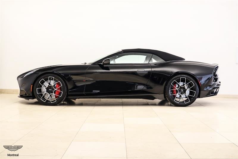 Aston Martin Vanquish Volante 2026-10