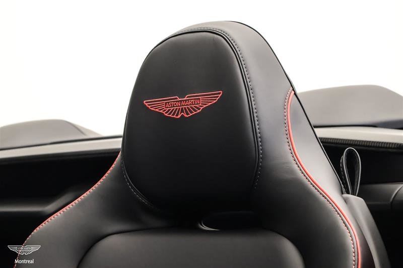 Aston Martin Vanquish Volante 2026-6