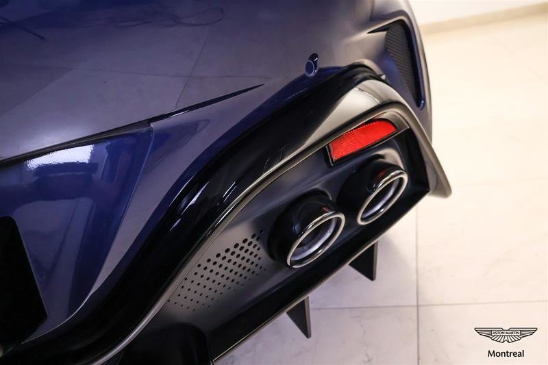 2025 Aston Martin Vantage Coupe-9
