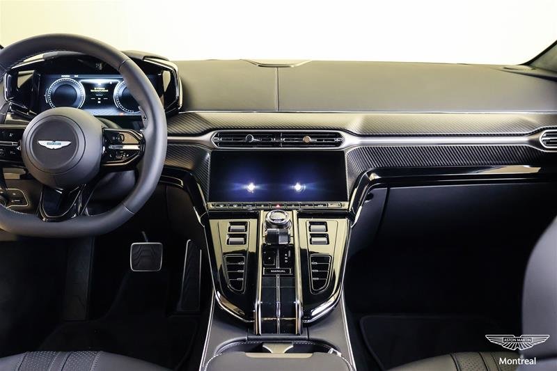 2025 Aston Martin Vantage Coupe-11