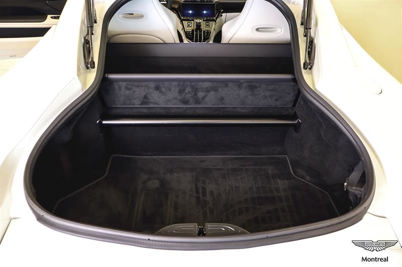 2025 Aston Martin Vantage Coupe-20