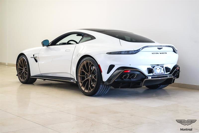 Aston Martin Vantage Coupe 2025-16