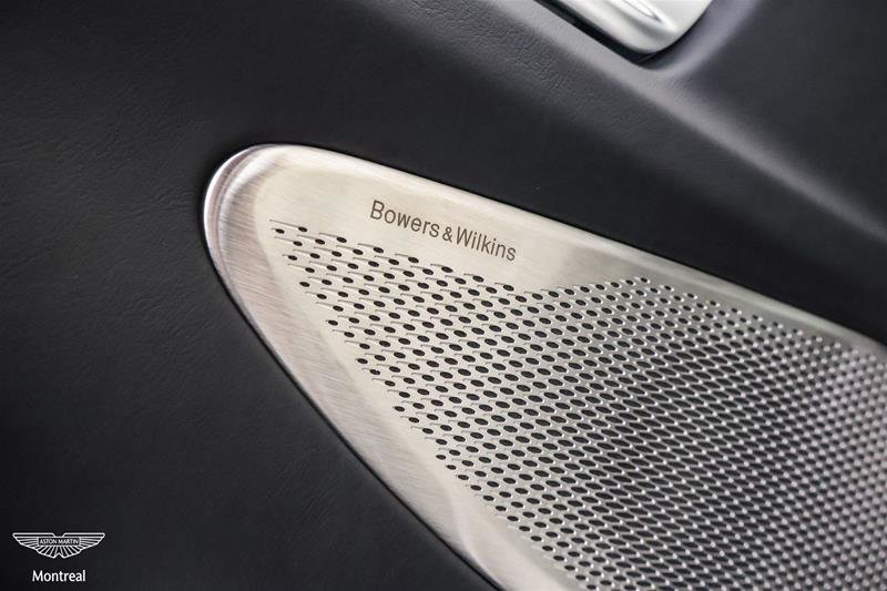 2026 Aston Martin Vantage Roadster-17
