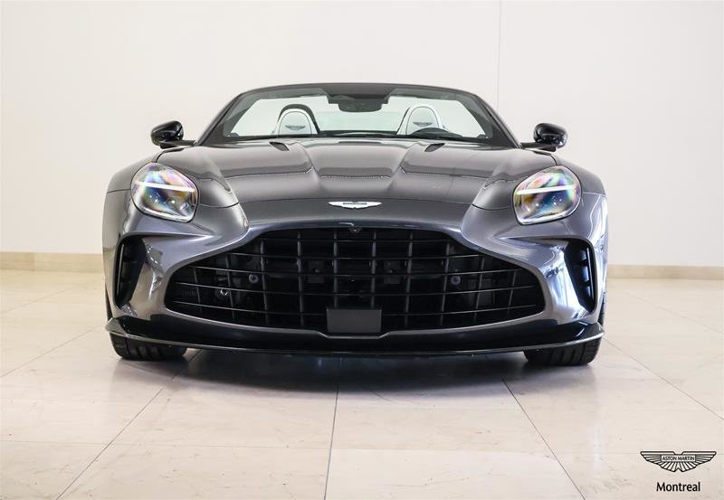 2026 Aston Martin Vantage Roadster-23