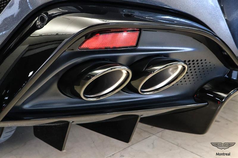 2026 Aston Martin Vantage Roadster-14