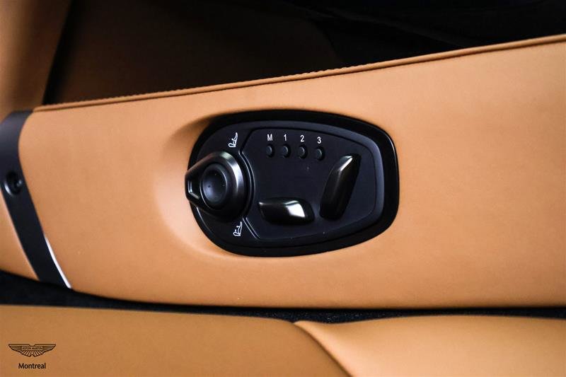 Aston Martin Vantage Coupe 2026-11