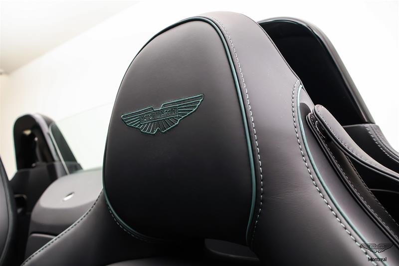 2026 Aston Martin Vantage Roadster-21