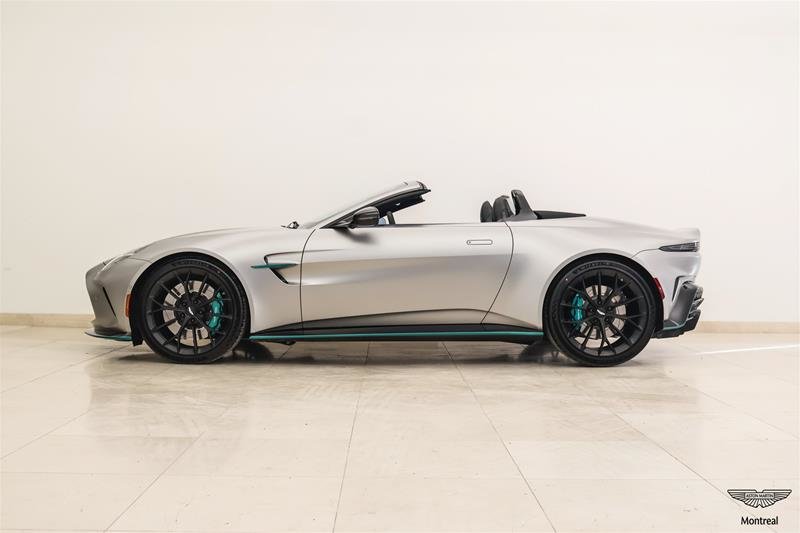 2026 Aston Martin Vantage Roadster-1