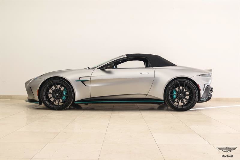 2026 Aston Martin Vantage Roadster-10
