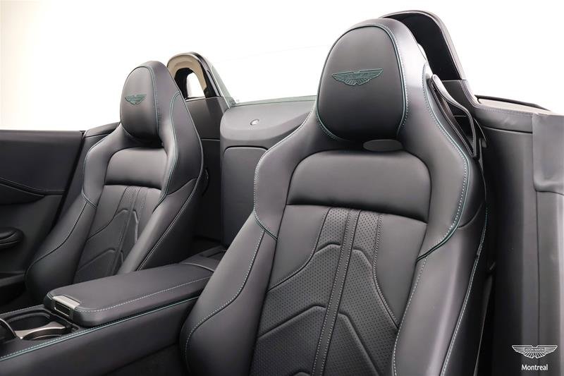 2026 Aston Martin Vantage Roadster-20