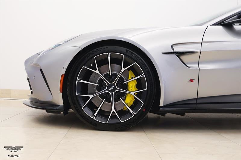 Aston Martin Vantage S Roadster 2026-1