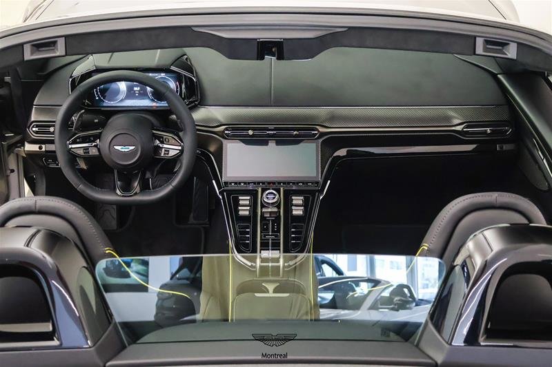 Aston Martin Vantage S Roadster 2026-14