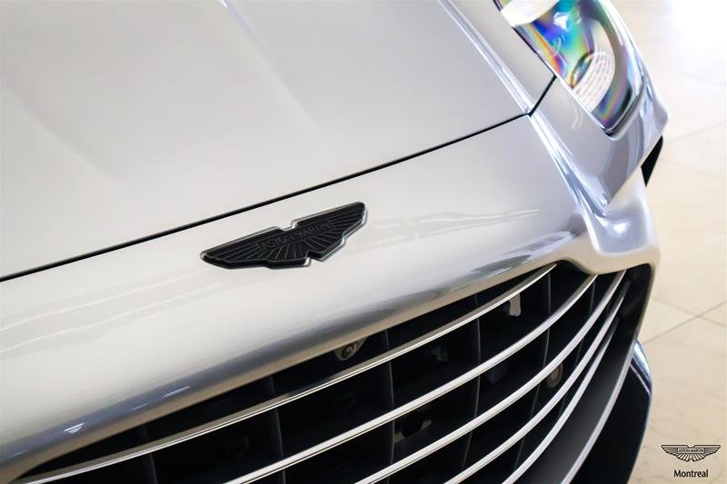 Aston Martin Vantage S Roadster 2026-21