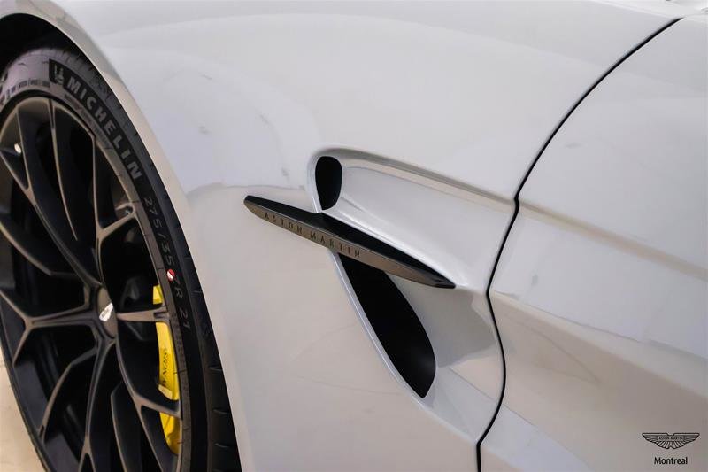 2026 Aston Martin Vantage S Roadster-2